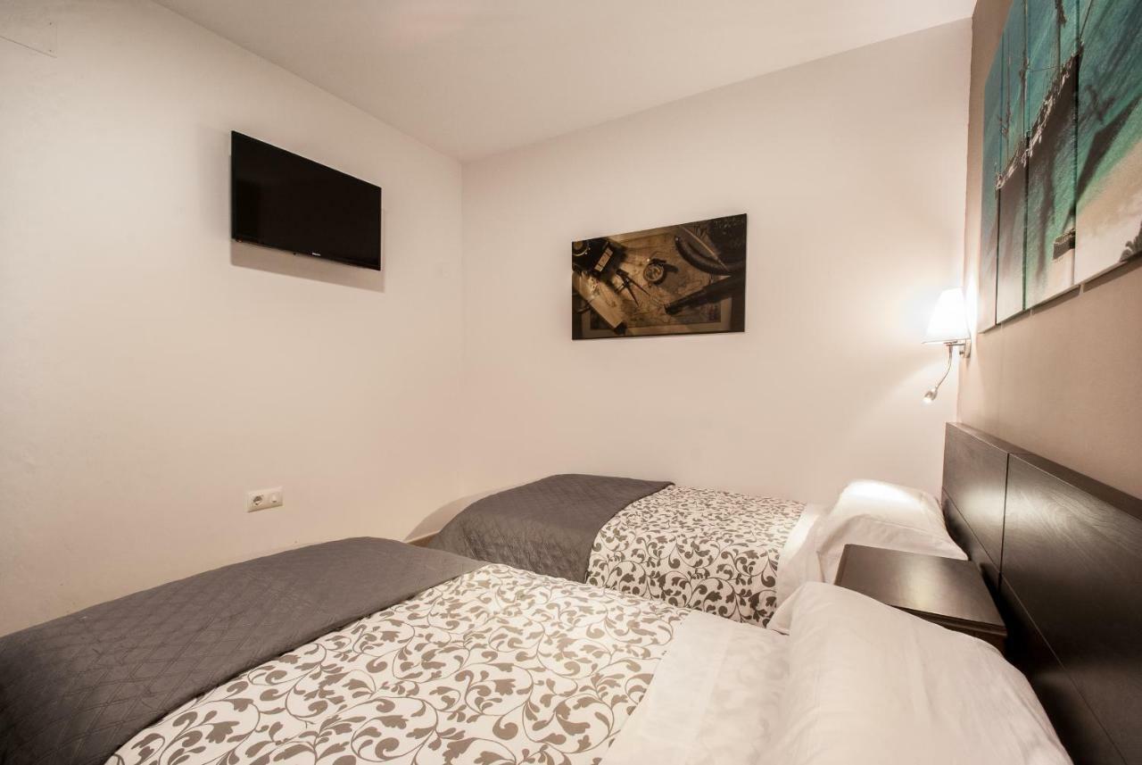 Gades Suite Cadiz Exterior photo